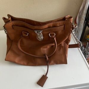 Leather tan handbag